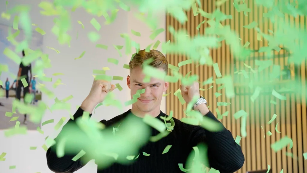 Confetti shoot.00_00_24_17.Still003